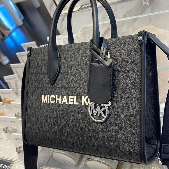 Michael Kors Mirella Small Signature Logo Crossbody Bag
Black
NWT - Picture 15 of 16